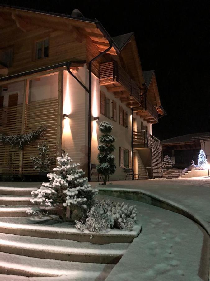 Appartamenti Clelia Pellizzano Esterno foto